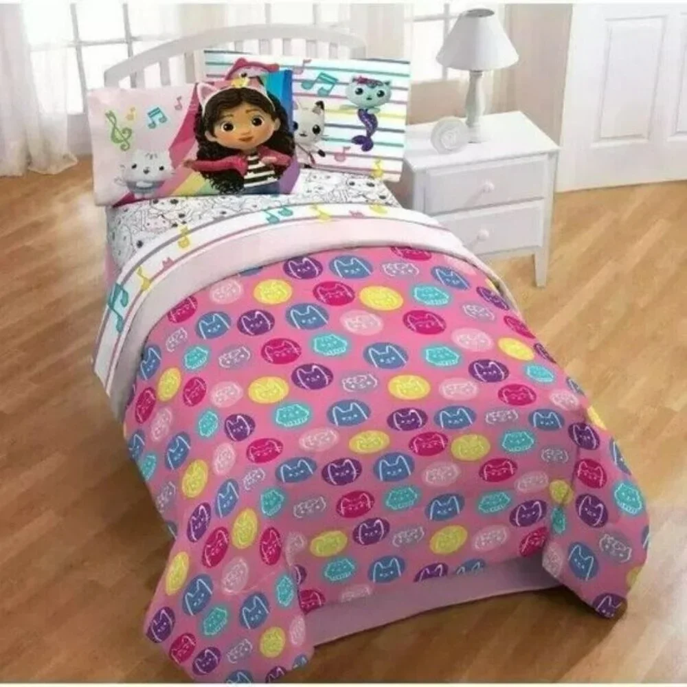 Gabby's Dollhouse Microfiber Twin Reversible Kids Comforter 86